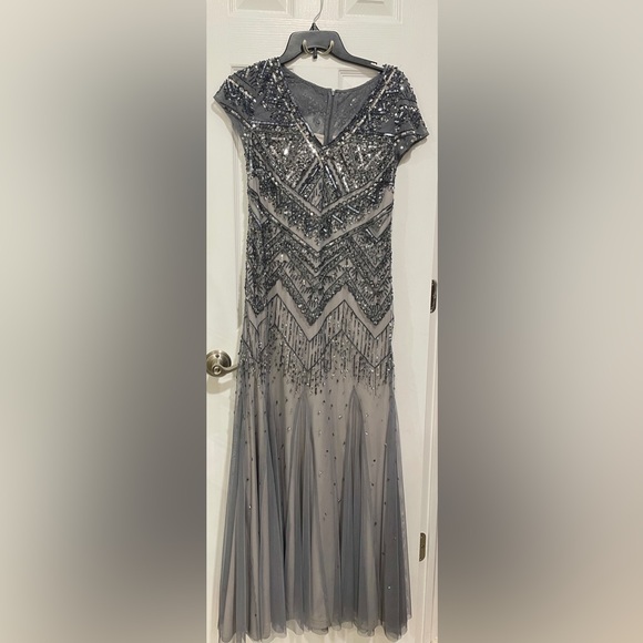 Adrianna Papell Silver Beaded long gown evening dress size 10p - Picture 1 of 5